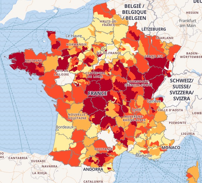 Restrictions d’eau et piscine en Ardèche et Drôme : mini-piscine et piscine lagon face aux étés